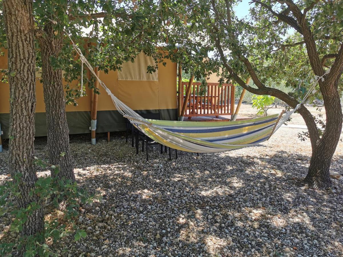 Hotel Grande Glamping With Pool Biograd Na Moru Zewnętrze zdjęcie