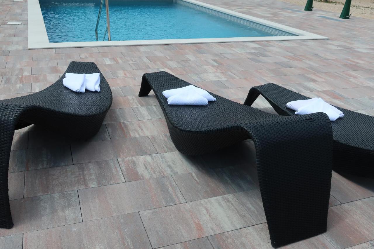 Hotel Grande Glamping With Pool Biograd Na Moru Zewnętrze zdjęcie
